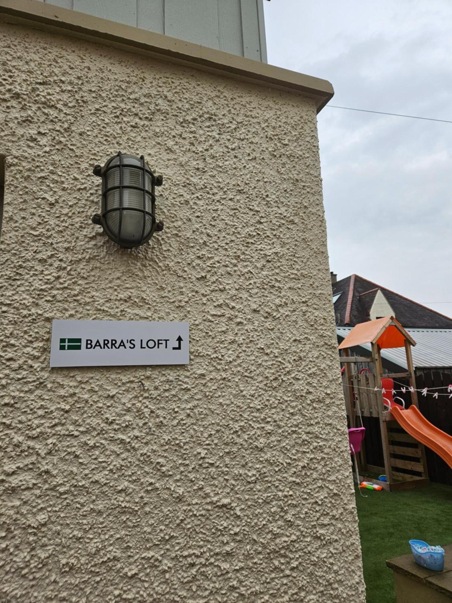 Barra'S Loft Apartment Fort William Bagian luar foto